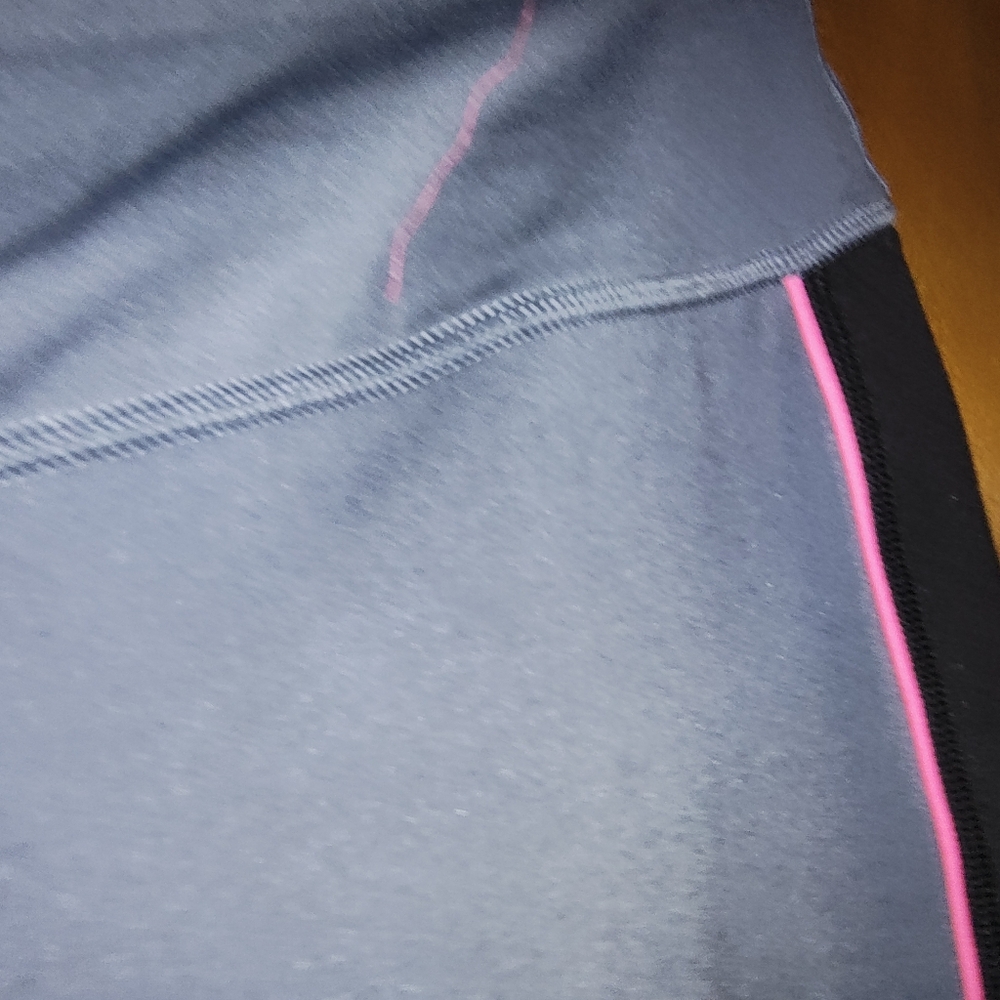 Athletic Set - Picture 10 of 16